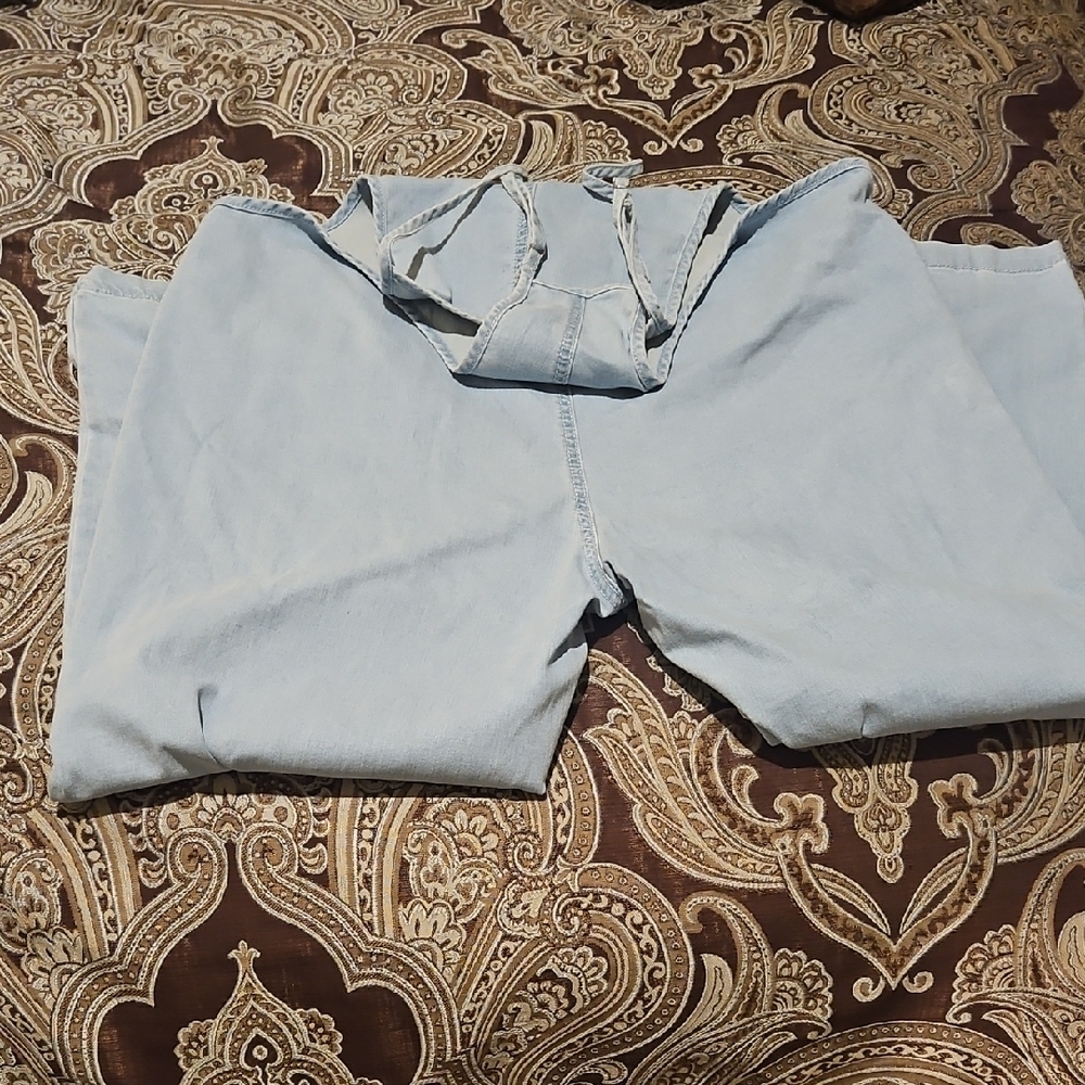 LOW $4.99 SHIPPING. Blue Jean DENIM OVERALLS. Fits L/XL
